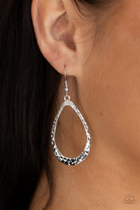 Bevel-headed Brilliance Silver Earrings