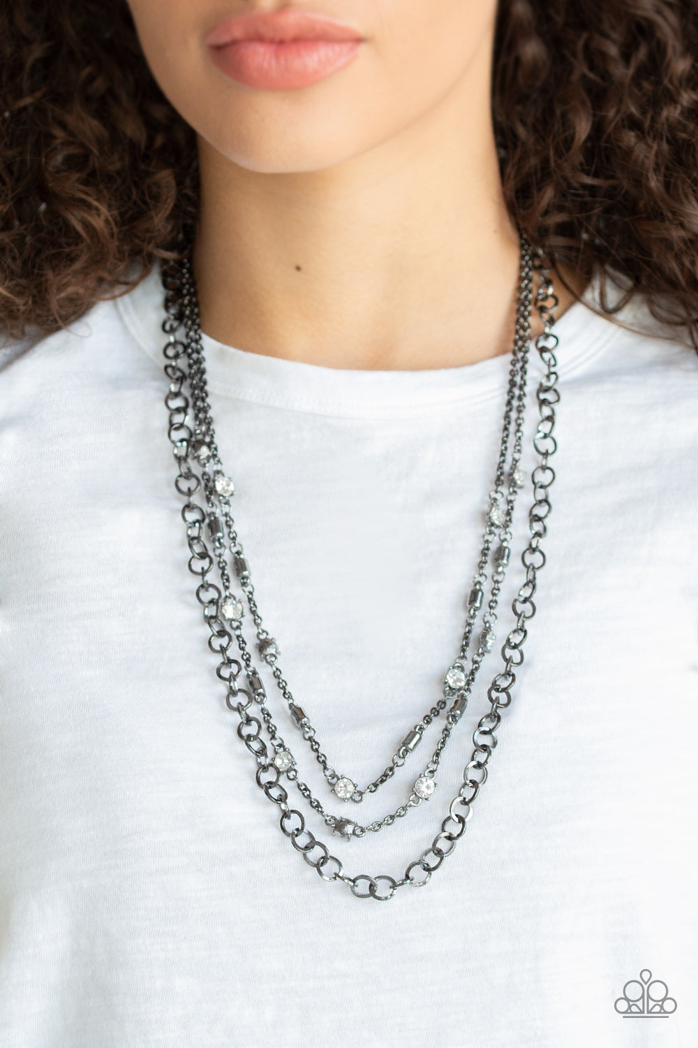 Metro Mixer Black Necklace