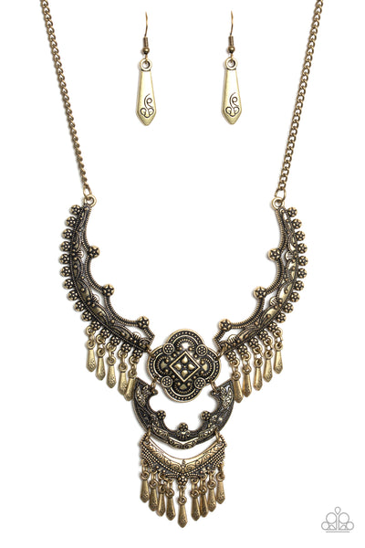 Rogue Vogue Brass Necklace